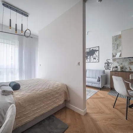 Apartamento Kierbedzia Harmony Premium, Free Parking & Wifi *